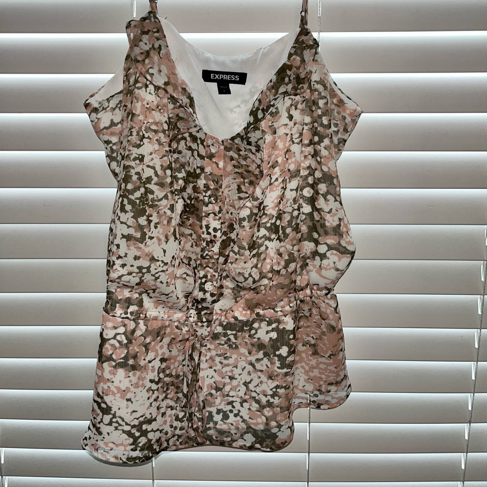 Express Flowy Tank top